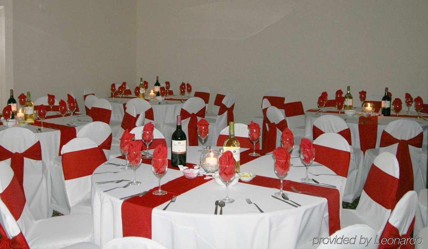 Baymont By Wyndham Columbus Ga Hotell Restaurang bild