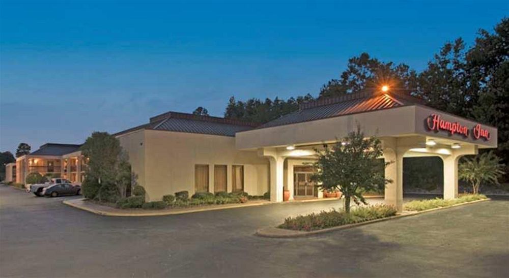 Baymont By Wyndham Columbus Ga Hotell Exteriör bild